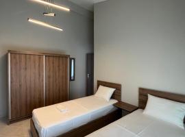 Sakis, Hotel in Polychrono