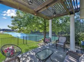 Peace, serenity and relaxation on the lake