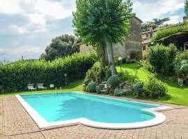 Stunning Holiday Home in Umbria With Jacuzzi