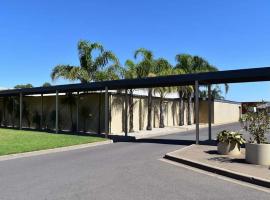 Overlander Hotel, hotel v destinaci Shepparton