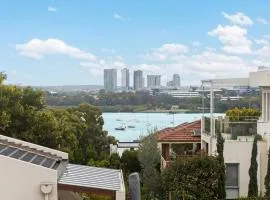 Water View House in Putney
