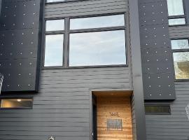 Bootlegger's Nest, holiday home in Anchorage