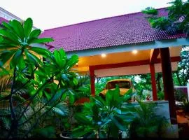 Ashirwad Home Stay , Rustic , 2 bedroom Villa amidst peacocks