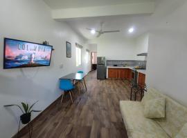 Adelfa Suites，波多埃斯康迪的海灘飯店