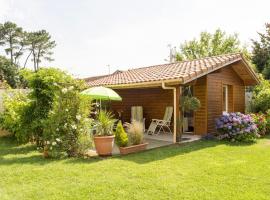 Studio indépendant dans un jardin - Hossegor、ソール・オスゴールのホテル