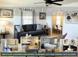 Cozy & Modern Oasis Retreat I Pets Allowed Lilac1, hytte i Midwest City