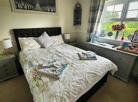 Magnolia House, homestay in Nantwich