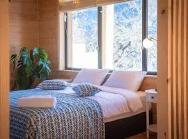 Mountain-view double villa, pet-friendly, ideal for long stays Svaneti Countryside 3