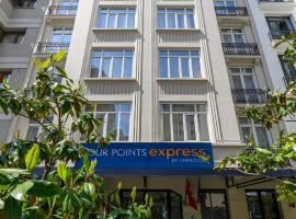 Four Points Express by Sheraton Istanbul Taksim Square, hotel in Talimhane, Istanbul