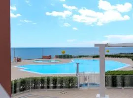 Appartement C 529 piscine front de mer