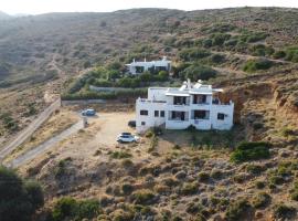 LALAROUS Studios & Apartments, hotel in Skiros