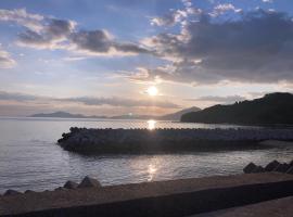 しまなみゲストハウス南風荘, hotel di Imabari