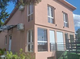 Sumska Vila Lisovic, hotel v destinaci Lisović