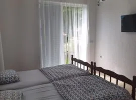 Yahya Rooms