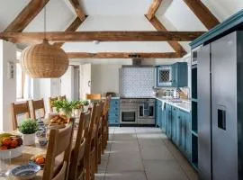 Broadway House, 7 Bedroom, 6 Baths