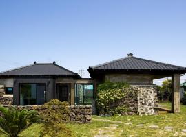 Casa Bonbon, Geum Bung Sa, Jeju, hótel í nágrenninu