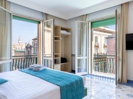 Napolit'amo Hotel Medina – hotel w mieście Neapol