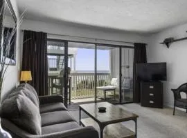 Pura Vida Pure Life - Expansive views of the ocean and wide sandy beach condo