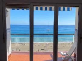 Apartamento con terraza vista al mar Malagueta