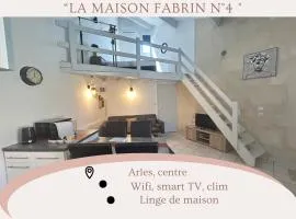 "La maison Fabrin" Appart N4 Arles centre