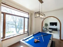 Villager Loft Pool Table & Dining Discounts