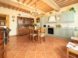 Agriturismo Colle del Sole With Swimming Pool