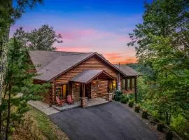Take Me Down to "Bearadise City", a Luxurious 4 BR Cabin Nestled in the Cobbly Knob Resort!