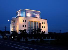 hotel SWEET SEASON, hotel di Hashima