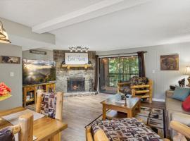 Obear Mountain is a Newly Updated Condo in Chalet Village of Gatlinburg!, condo in Gatlinburg