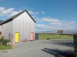 The Slow House Apartments, Llandefalle