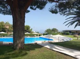 One bedroom house with shared pool and furnished garden at Lentia 2 km away from the beach