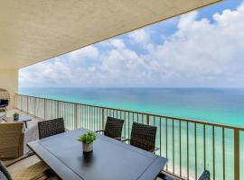 Newly Renovated Luxury OCEAN FRONT Condo! Top Floor Condo with PENTHOUSE OCEAN VIEWS!, hotel i Panama City Beach