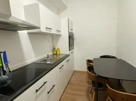 2Schlafenzimmer 5Betten Montuerwhonung