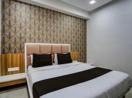 OYO HOTEL BHAVYA Palace, ξενοδοχείο σε Nadiād