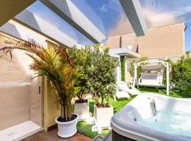Terrazza con Jacuzzi su Attico Elegante a Cagliari