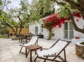 Olive House, hotel v destinaci Kalamaki