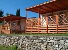 Mobile Homes Murter、イェゼラのグランピング施設