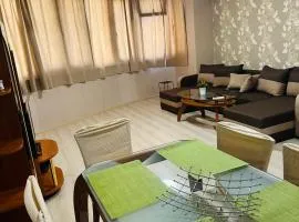 Lux Apartment Sisi