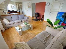 Central modern Lyse Fjord apartment