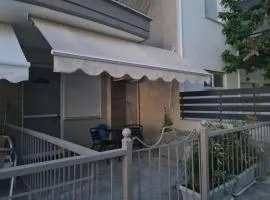 Makis Apartments Touzla