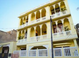 Chitawa Haveli jaIpur: Jaipur şehrinde bir otel