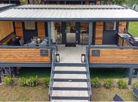 Glamping Lucky House, area glamping di Gradac