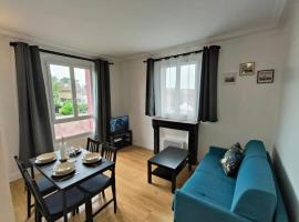 Appartement Entier, hotel in Pierrefitte-sur-Seine
