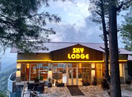 Viesnīca Sky Lodge Hotel pilsētā Nathia Gali