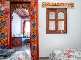 Guest House Yasmina – apartament z obsługą w mieście Szafszawan