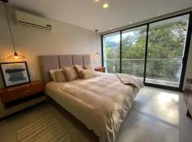 Luxurious stay at modern apartment (Equipetrol)