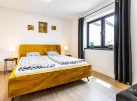 Stylish Apartment With Free Parking, hotel in Zvolen