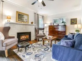 Minneapolis Vacation Rental about 5 Mi to Downtown!