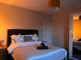 Cosy Gem in the heart of Glossop, cottage in Glossop