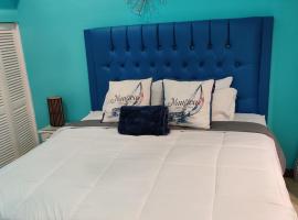 FISHERMAN's POINT BEACH-FRONT CONDOMANIA, hotel v destinaci Ocho Rios